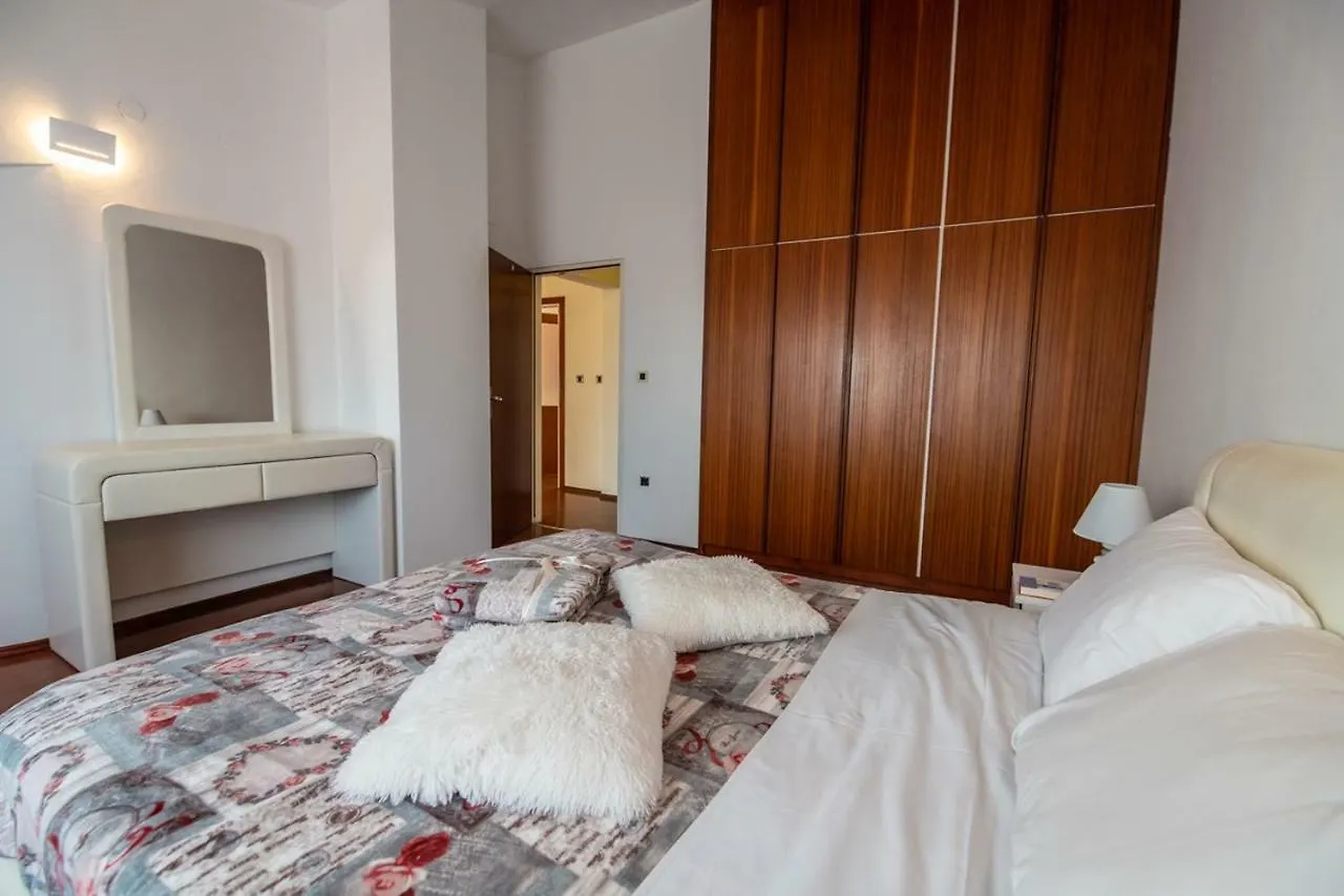 Cave Romane Apartment With Private Pool And Sea View Vinkuran